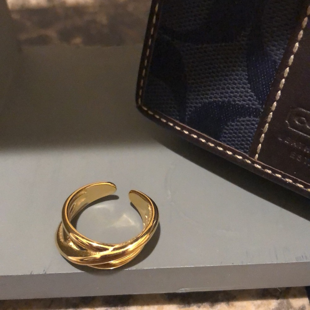 💍 Layered Design Ring US 8 - Picture 7 of 9